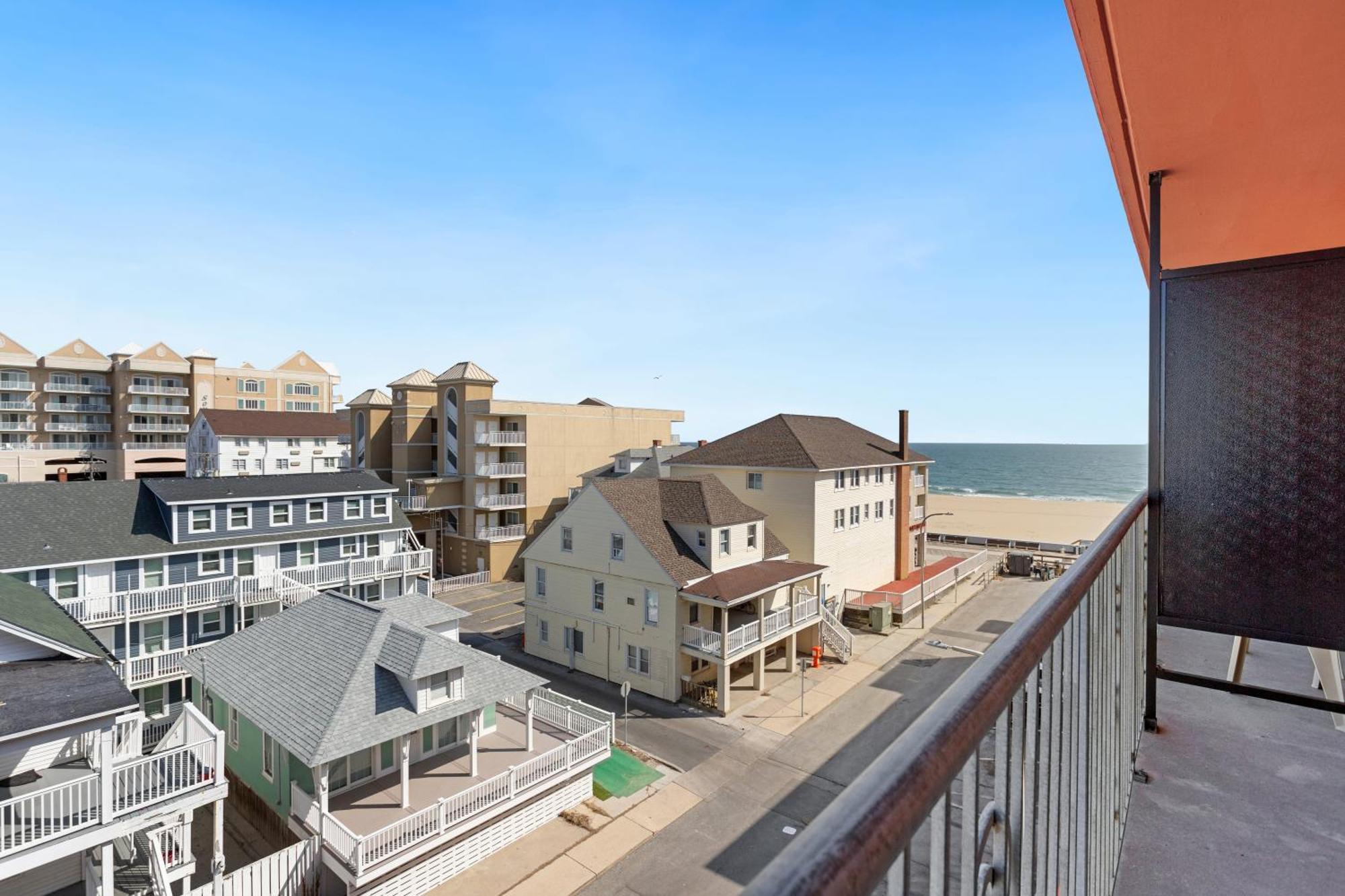 Americana Motor Inn On Boardwalk Ocean City Exterior foto